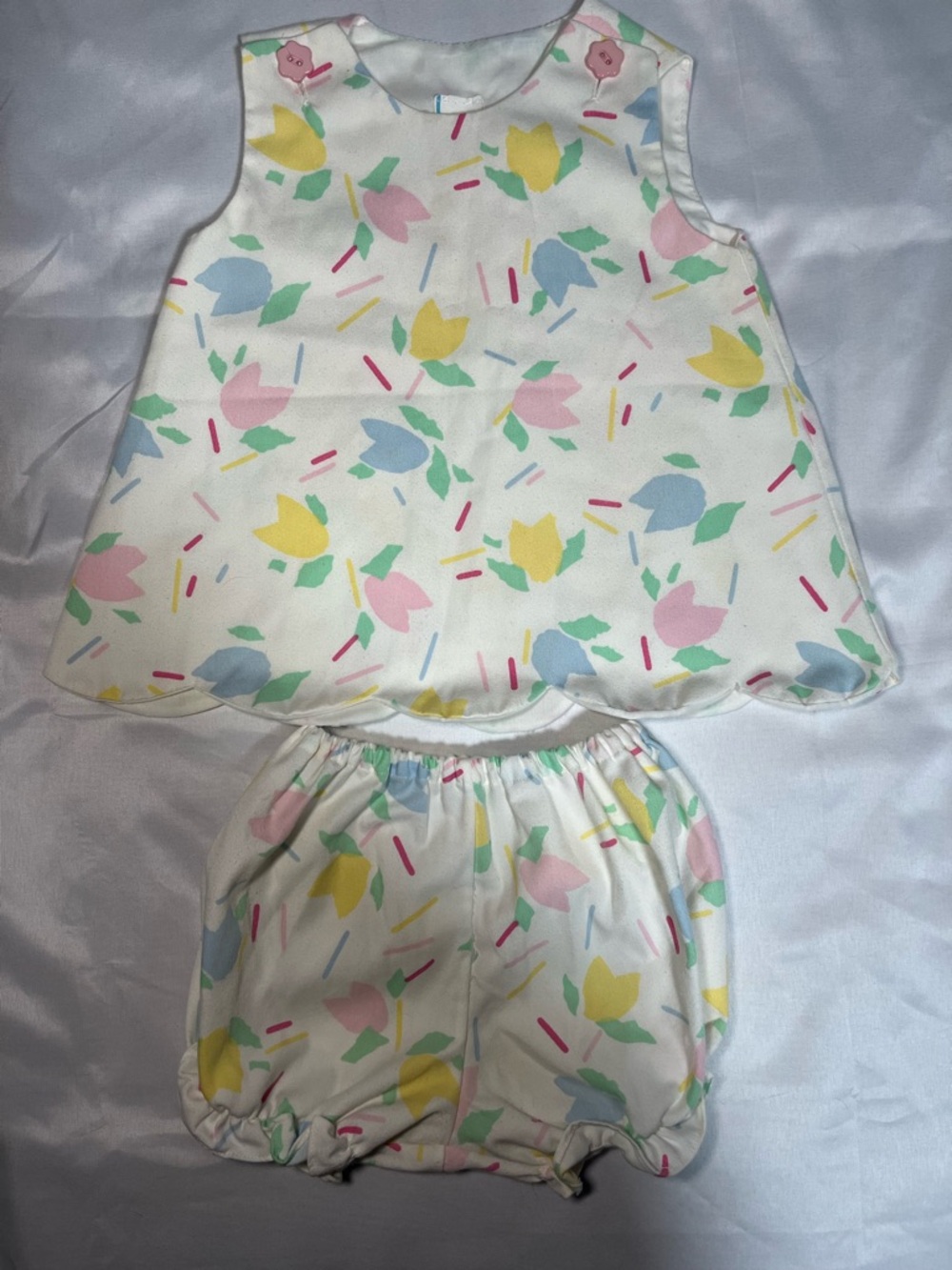 Vintage Baby Girls 2Pc‎ Set 18M Pastel Floral Apron Top Bloomers Outfit